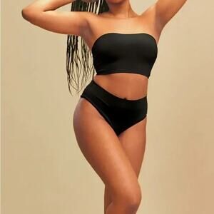 Black Strapless Bikini Set